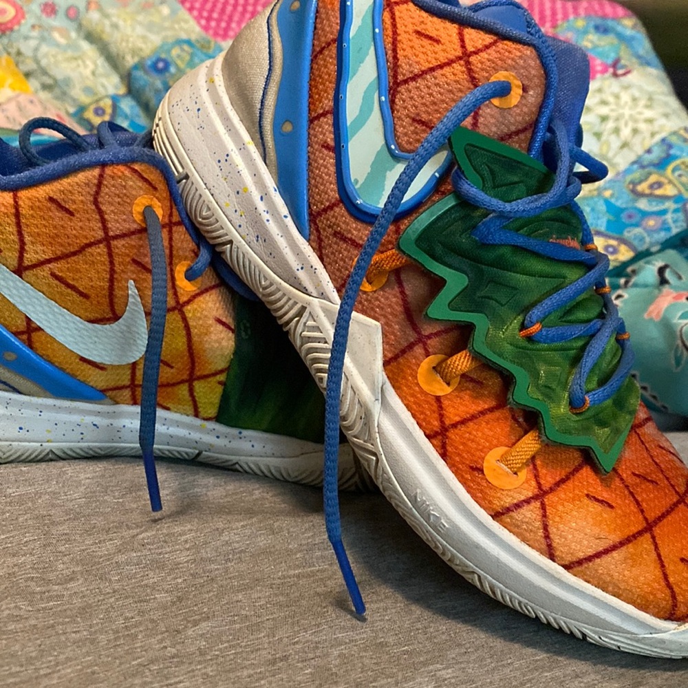 spongebob squarepants x kyrie 5 GS “pineapple house” basketball shoes